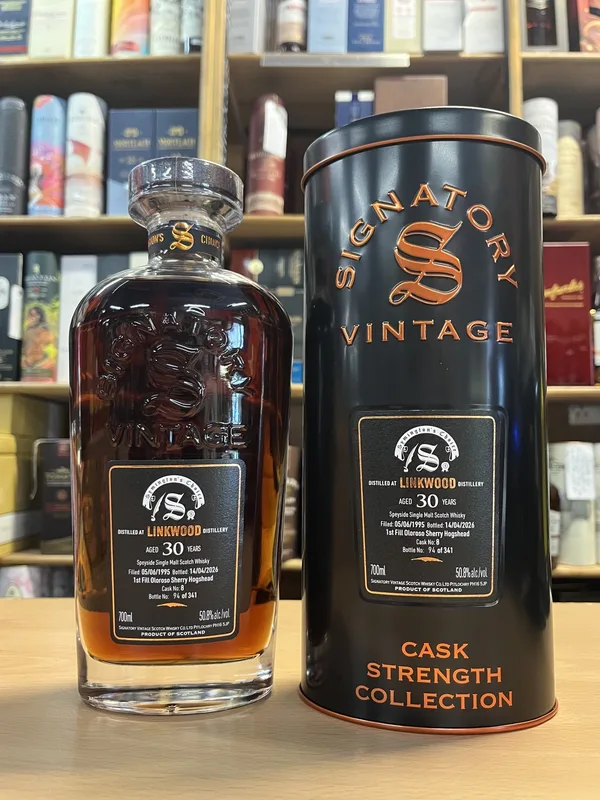Linkwood – 1995 30 Year Old Signatory Vintage Symington's Choice First-Fill Oloroso Sherry Hogshead #8