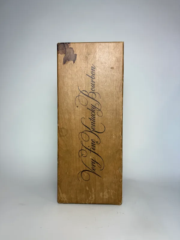 Stitzel-Weller – Very Old Fitzgerald Original 8 Year Old Kentucky Straight Bourbon Whiskey, 1945