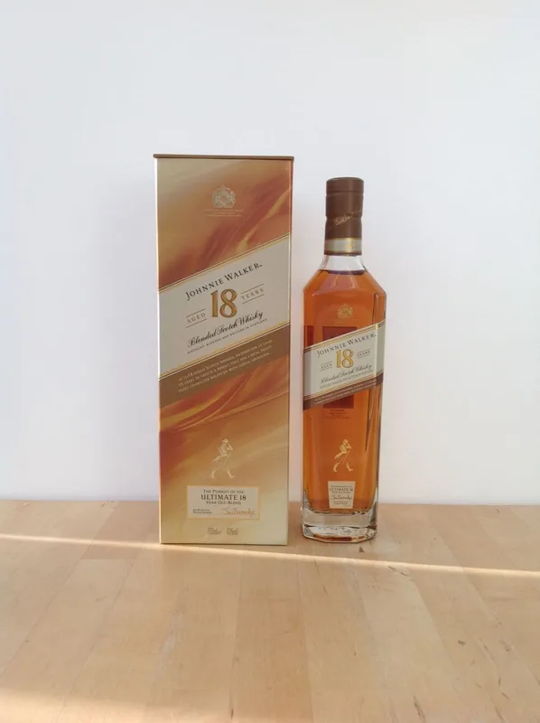 Johnnie Walker The Pursuit of the Ultimate 18 Years (70cl, 40%)