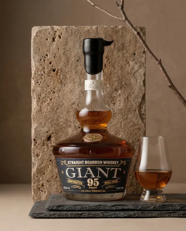 Giant 95 Pot Still Straight Bourbon (70cl, 47.5%)