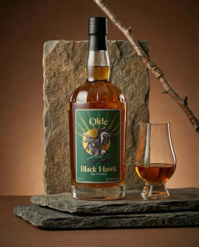 Olde Black Hawk Rye (70cl, 50%)