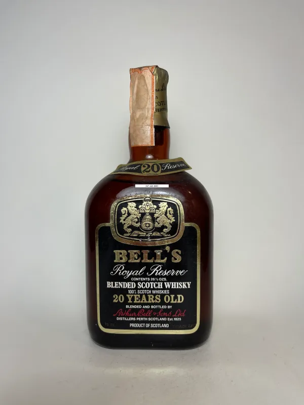 Arthur Bell's Royal Reserve 20 Year Old Blended Scotch Whisky - 1970s (75cl, 43%)