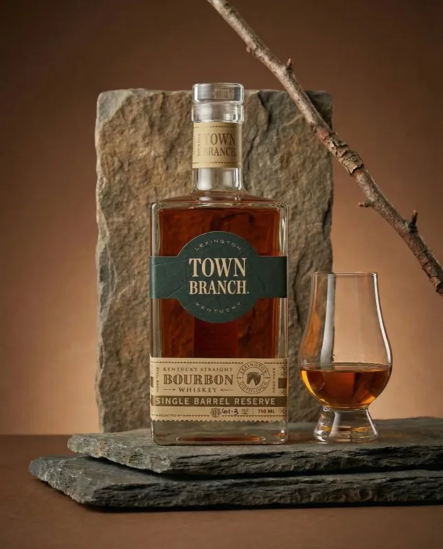 Town Branch Single Barrel Bourbon (70cl, 61.3%)