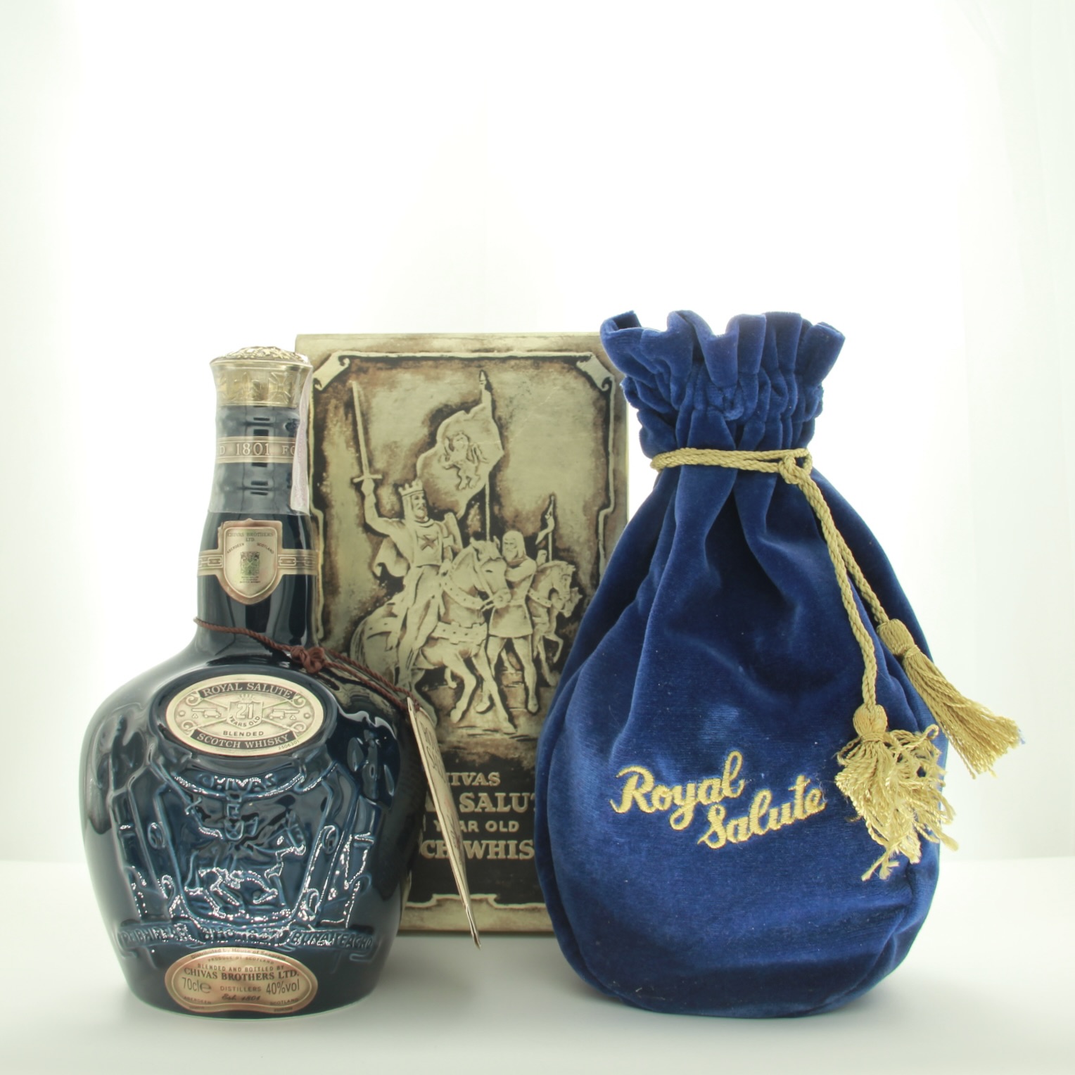 Chivas Royal Salute 21 Years Old Sapphire Decanter 1980s 70cl 40% Whisky Scotland 