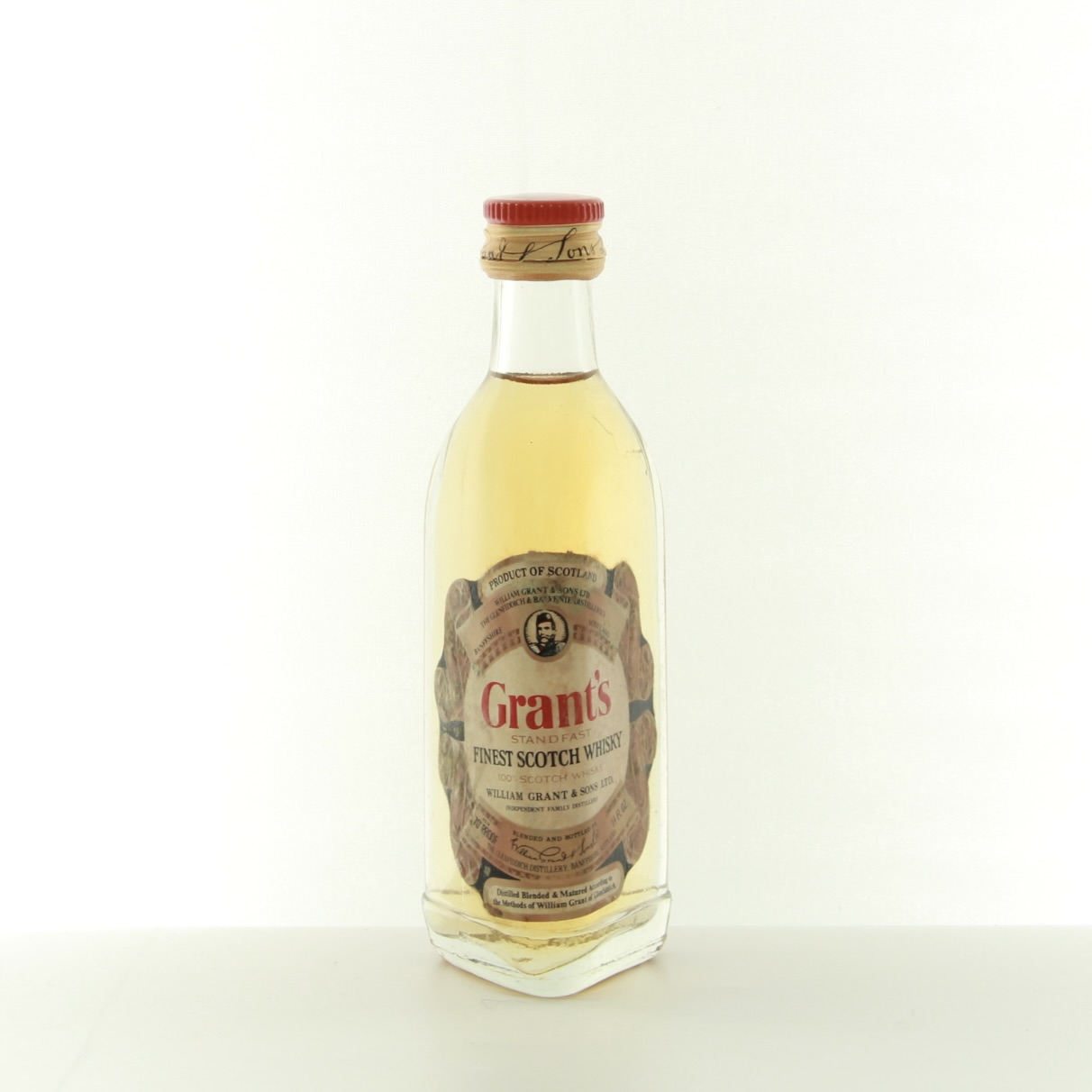 Grant’s Standfast (1970s Edition) Miniature 4.9cl 70 Proof% Scotland Whisky 