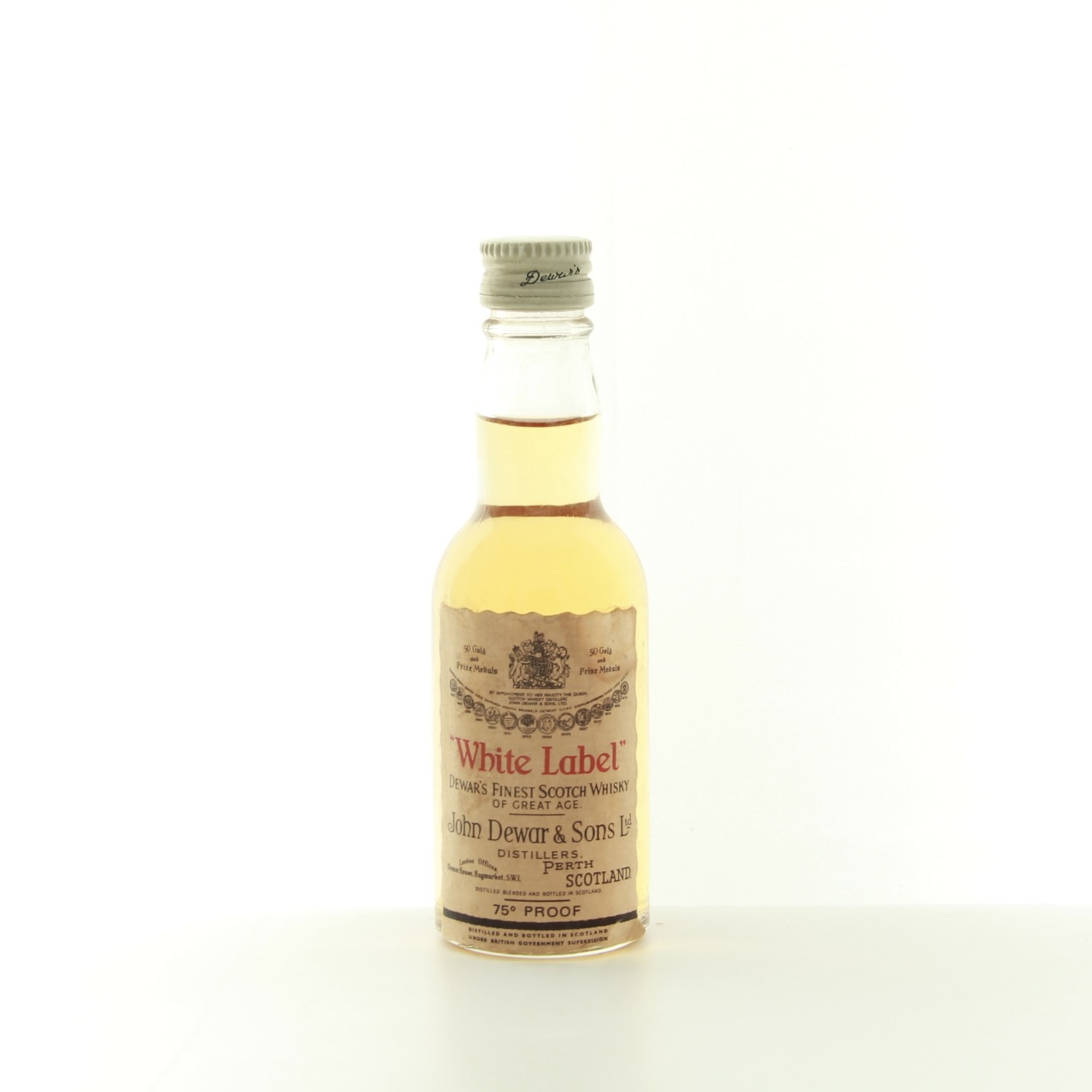 Dewar’s “White Label” 75 Proof (1970s Edition) Miniature 5cl 75 Proof% Blended Scotland Whisky 