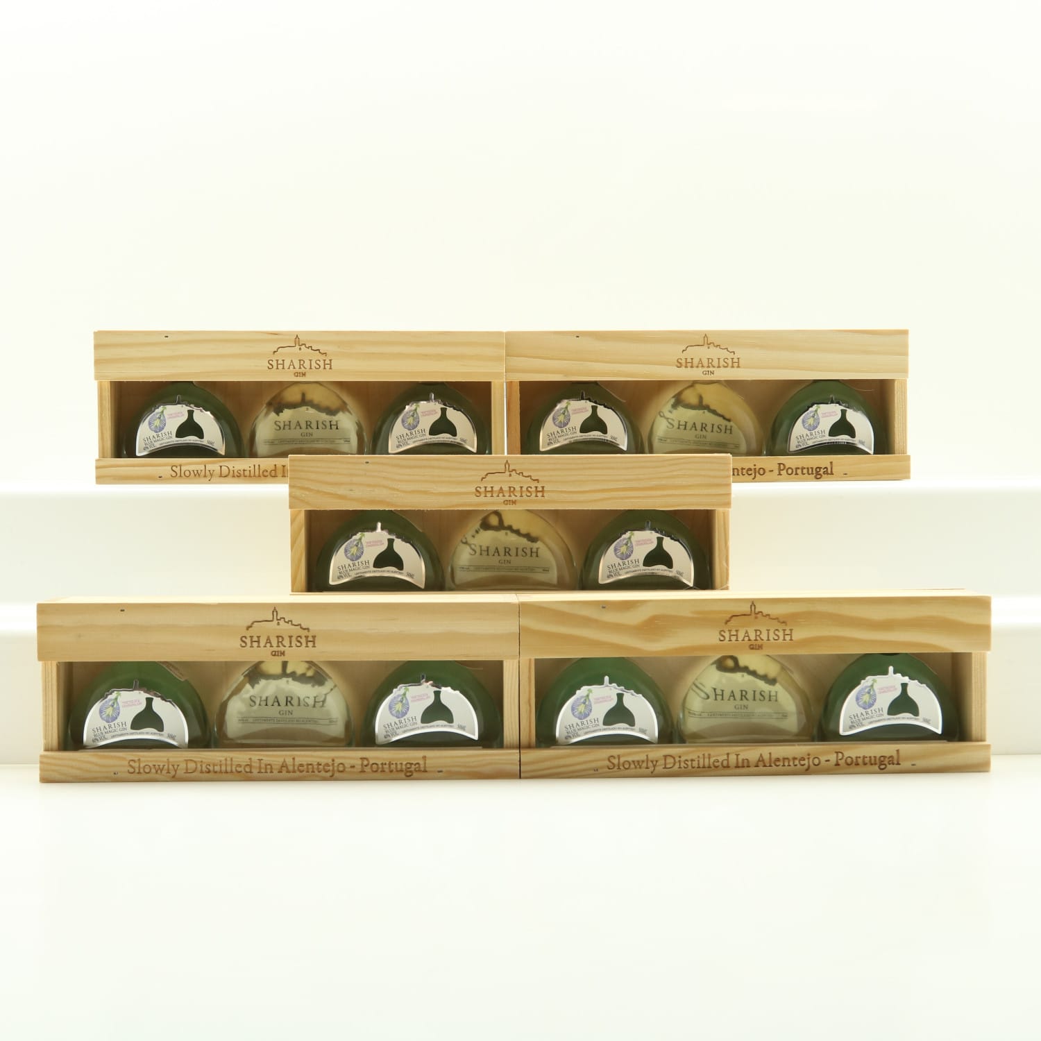 Sharish Gin Wooden Gift Pack Minis 15 x 5cl Whisky