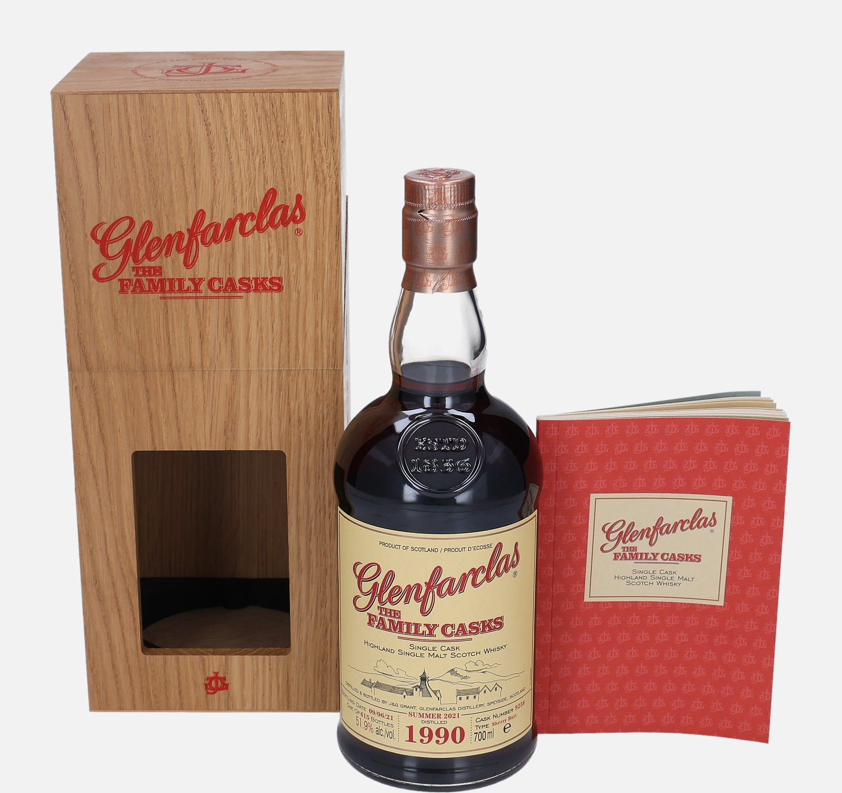 Glenfarclas Original Bottling d. 1990, b. 9.6.2021 cask no. 9256 Summer 2021 Single Cask Highland Single Malt Scotch Whisky Matured in Sherry Butt 51.9% Vol, 700 ml Uncategorized 