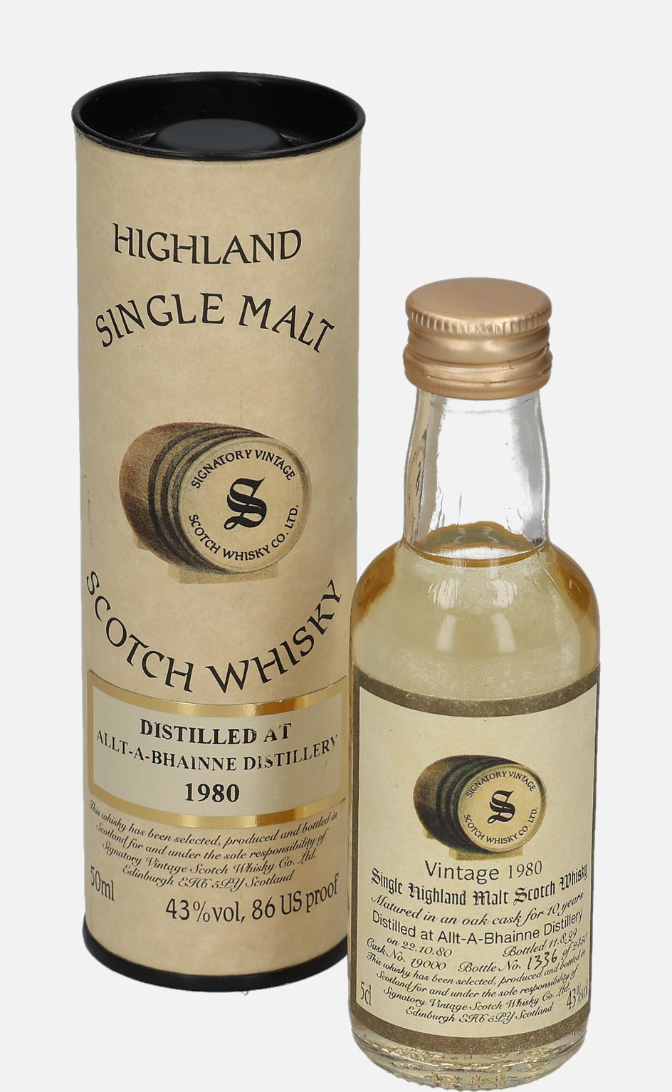 Allt – a – Bhainne Signatory Vintage Scotch Whisky Co. Ltd. d. 22.10.1980, b. 11.8.1999 18 years old cask no. 19000 Single Highland Malt Scotch Whisky 43% Vol, 50 ml Uncategorized 