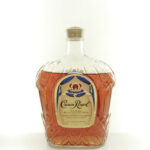 Crown Royal Fine De Luxe Blended Canadian Whisky 1lt – whisky bottle