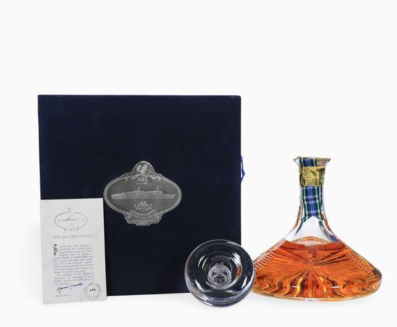 Auchentoshan – 12 Year Old (QE2 Glencairn Crystal) 1 Litre Whisky