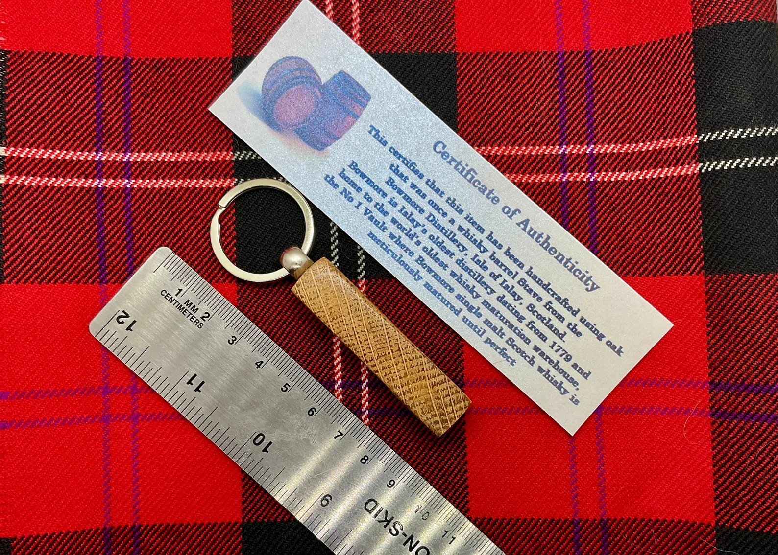 Reclaimed Oak Whisky Barrel Stave Keyring - Image 2